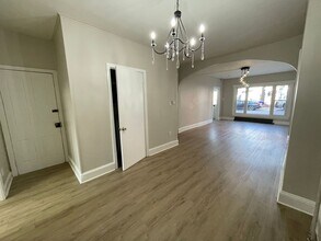 122 King St in Pottstown, PA - Building Photo - Building Photo