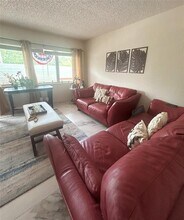 900 SW 10th Terrace in Hallandale Beach, FL - Building Photo - Building Photo