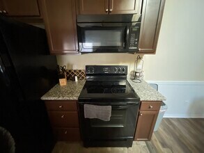 615 Spirit Ct in Virginia Beach, VA - Building Photo - Building Photo