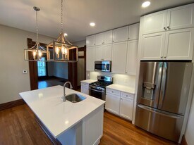 103 King Ave in Columbus, OH - Building Photo