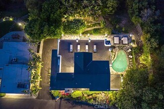 3642 Alta Mesa Dr in Los Angeles, CA - Building Photo - Building Photo