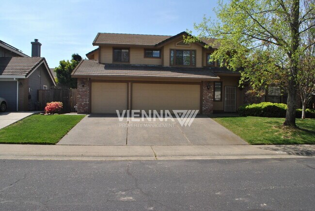 property at 5325 Thunder Ridge Cir