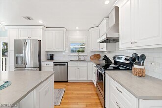 27809 Kings Kew in Bonita Springs, FL - Building Photo - Building Photo