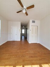 237 NW 10th Ave in Miami, FL - Building Photo - Building Photo