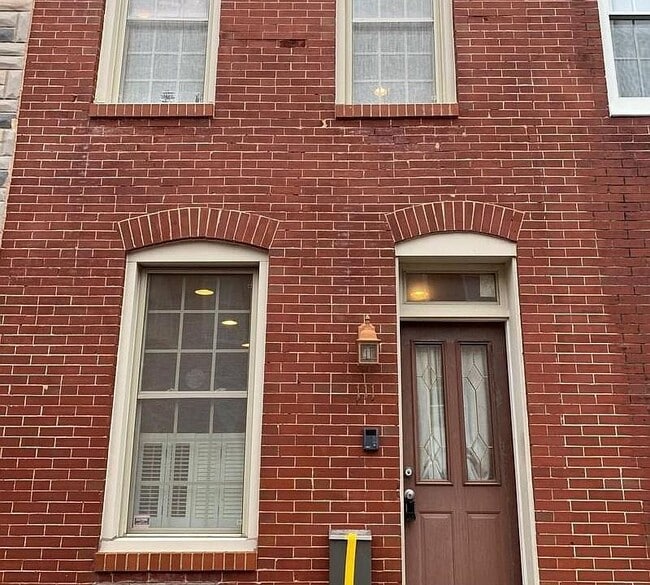 property at 111 N Rose St