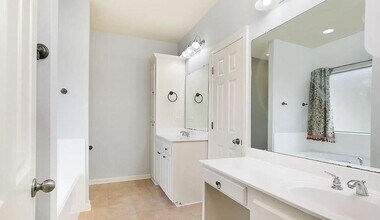 3450 Northlake Ave in Baton Rouge, LA - Building Photo - Building Photo