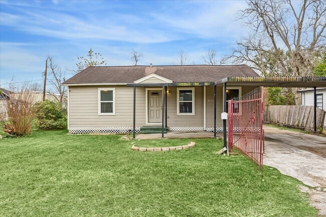 property at 5126 Higgins St