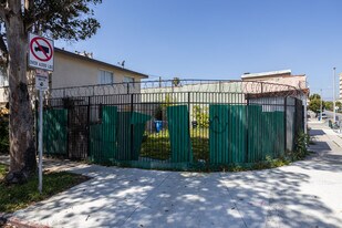 Cursonair in Los Angeles, CA - Building Photo