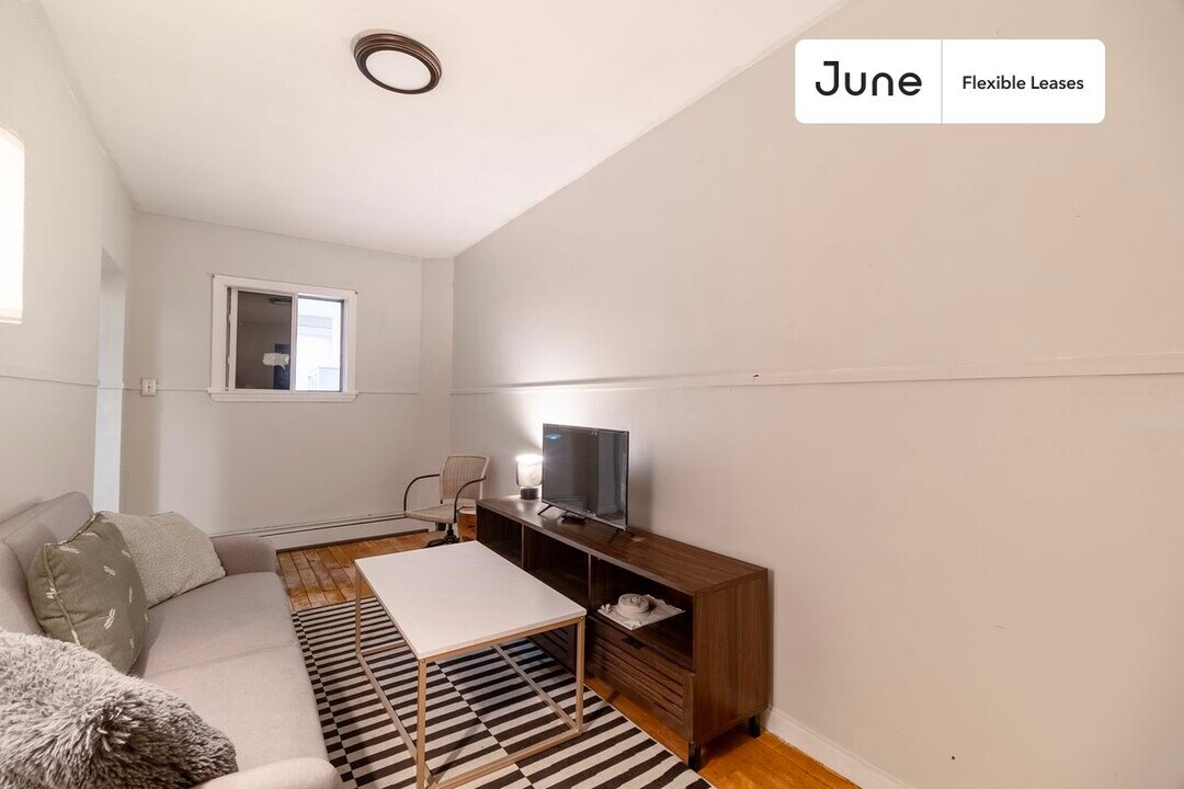 5 Linden St in Boston, MA - Building Photo