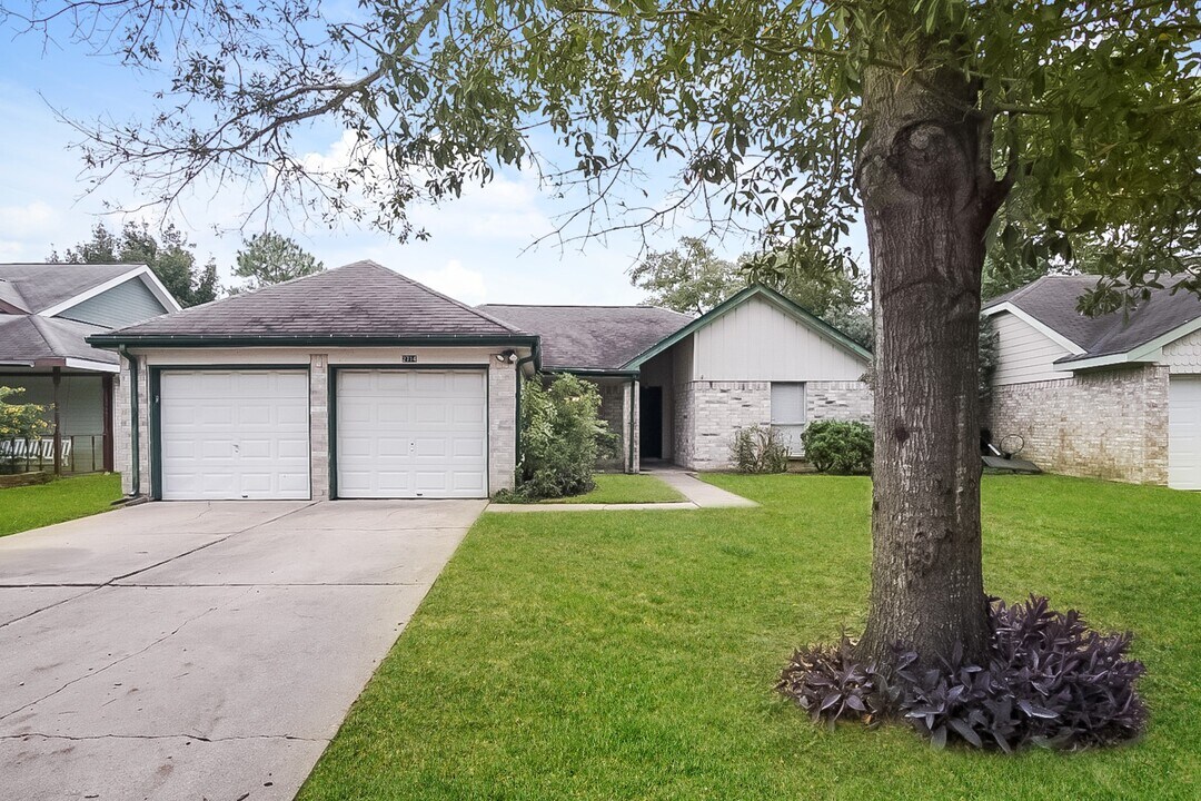 2714 Elder Rd in Katy, TX - Foto de edificio