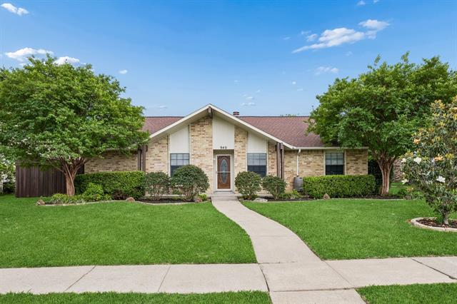 940 Cherokee Trail