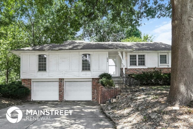 property at 404 Meadow Ln