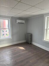 8 Farrell St in Mechanicville, NY - Building Photo - Building Photo