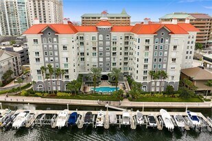 700 S Harbour Island Blvd in Tampa, FL - Building Photo