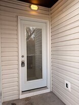 2518 Leticoe St in Pittsburgh, PA - Building Photo