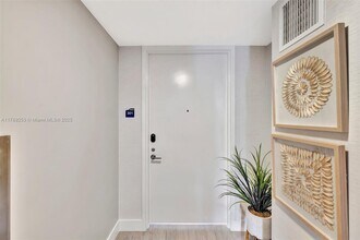 612 Bayshore Dr in Fort Lauderdale, FL - Building Photo - Building Photo