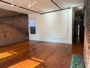 1207 Main St in Cincinnati, OH - Building Photo - Building Photo