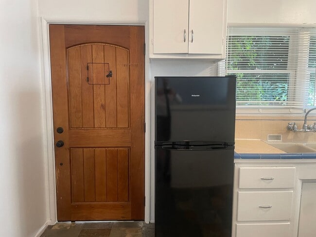 1240-1246.5-12465 Tamarind Ave in West Hollywood, CA - Building Photo - Building Photo