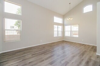 633 S Balboa in Mesa, AZ - Building Photo - Building Photo