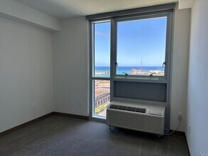 988 Halekauwila St, Unit 1312 in Honolulu, HI - Building Photo - Building Photo