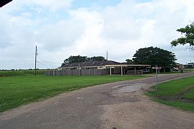 7011-7013 Mikes St in Wallis, TX - Building Photo - Building Photo