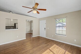 1384 Forest Lake Dr in Hinesville, GA - Building Photo - Building Photo