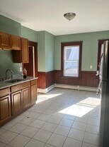 6 Euclid Ave, Unit 3 in Worcester, MA - Building Photo