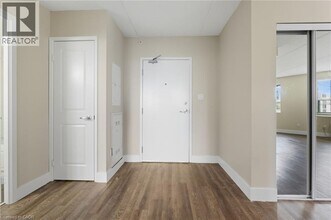 149 Main St W in Hamilton, ON - Building Photo - Building Photo