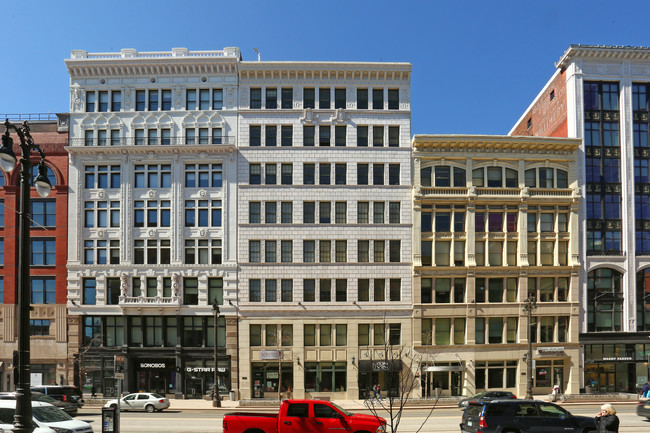 Lofts at Merchants Row Exp (Valpey/Pep Bldg) in Detroit, MI - Foto de edificio - Building Photo