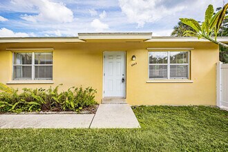 260 NE 13th St in Delray Beach, FL - Building Photo - Building Photo