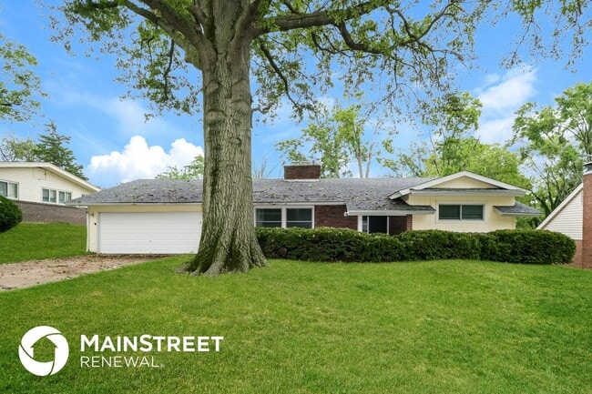 property at 37 Montauk Dr
