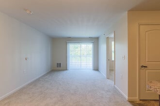 Cedar Ridge Senior Apartments in Pittsburgh, PA - Building Photo - Interior Photo