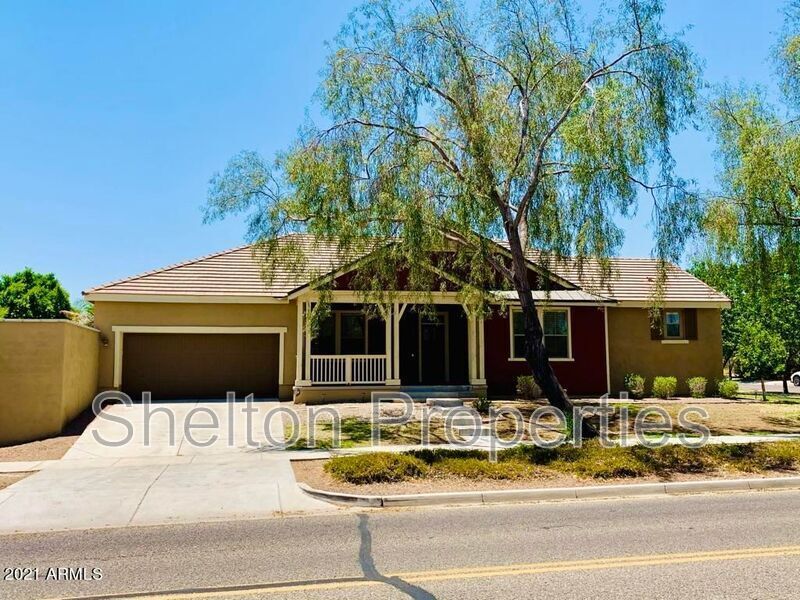 20553 W Hamilton St in Buckeye, AZ - Building Photo