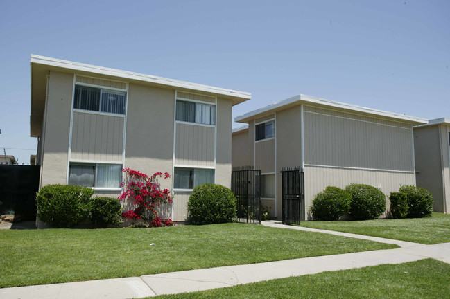 6359 Whippoorwill in Ventura, CA - Foto de edificio - Building Photo