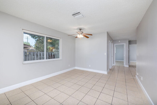 917 SE Nassau Ave