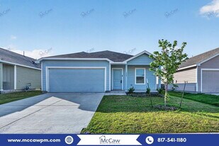 1507 Trick Riding Wy in Crandall, TX - Building Photo
