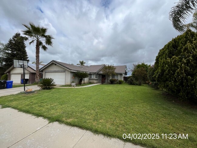property at 1644 W Date Ave