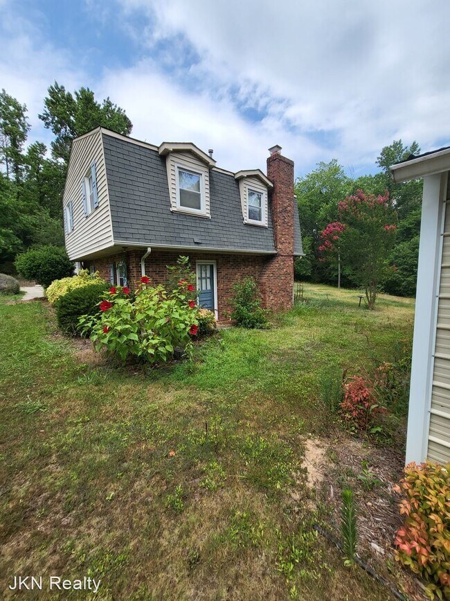 11108 Mallard Creek Rd Rentals in Charlotte, NC