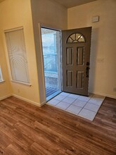 Snyder Avenue Townhomes in Carson City, NV - Foto de edificio - Building Photo