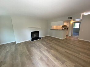 8603 Fenwick St in Los Angeles, CA - Building Photo - Building Photo