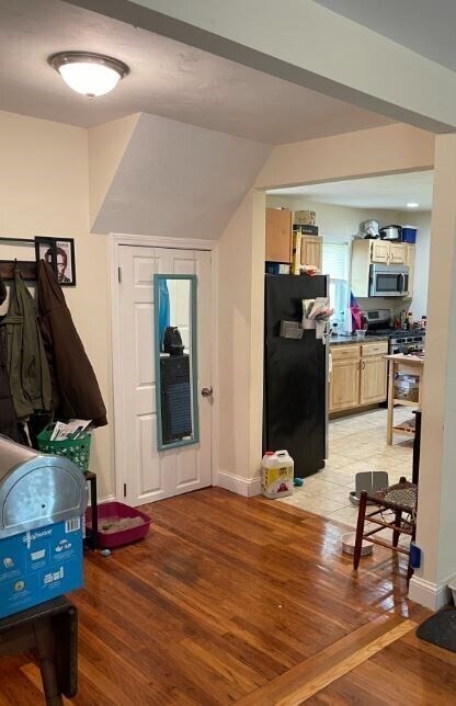property at 142 Lincoln St