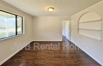 3025 Armstrong St in Jacksonville, FL - Building Photo - Building Photo