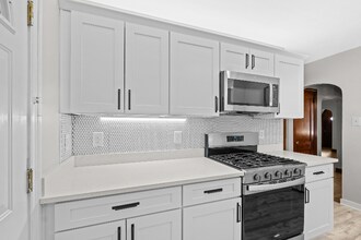 52 Owendale Ave in Pittsburgh, PA - Foto de edificio - Building Photo