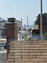 209 39th St, Unit B in Newport Beach, CA - Foto de edificio - Building Photo