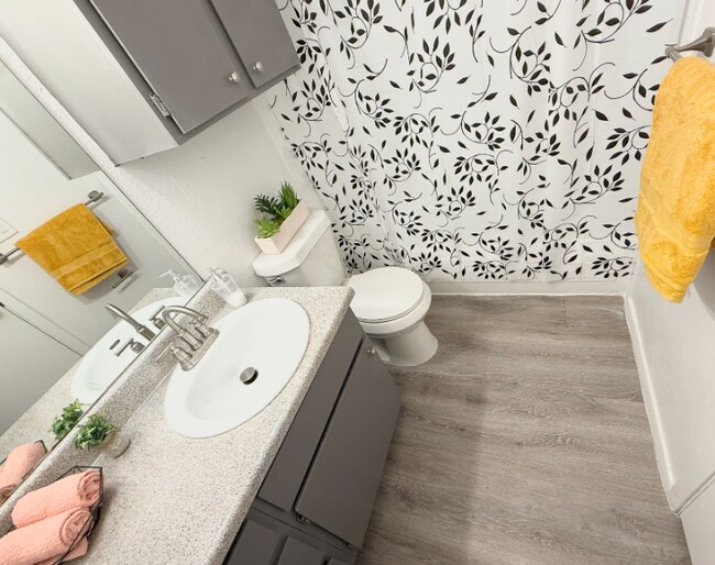 3740 Little Rd in Arlington, TX - Foto de edificio - Building Photo