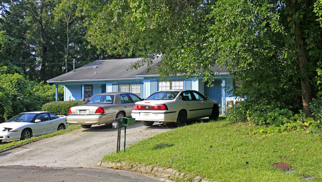 700 Pointe Ct in Tallahassee, FL - Building Photo - Building Photo