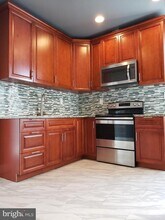 5331 Woodland Ave in Philadelphia, PA - Building Photo - Building Photo