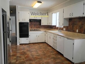 1005 Reynolds Rd in Paragould, AR - Building Photo - Building Photo