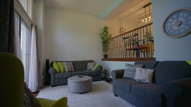 7430 Copenhagen Rd in Mississauga, ON - Building Photo - Building Photo