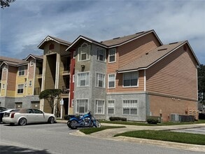 2201 Key W Ct in Kissimmee, FL - Building Photo - Building Photo